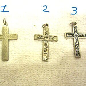 VTG RELIGIOUS CROSS PENDANT, W/ENGRAVED DESIGN $EA